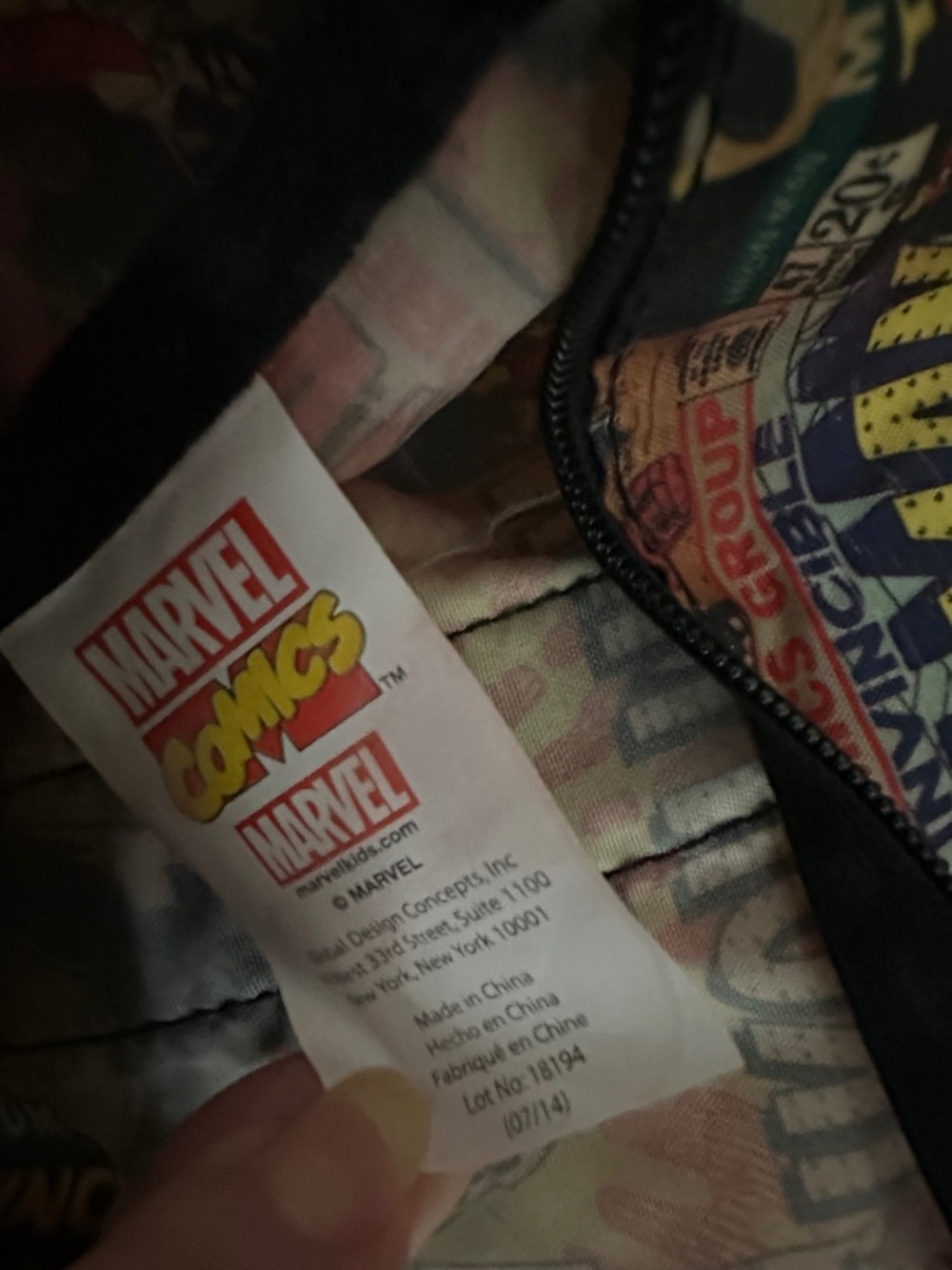 Marvel Iron Man Comic Print Duffel Bag - Red, Yellow, Blue, Black NWT - Picture 11 of 16
